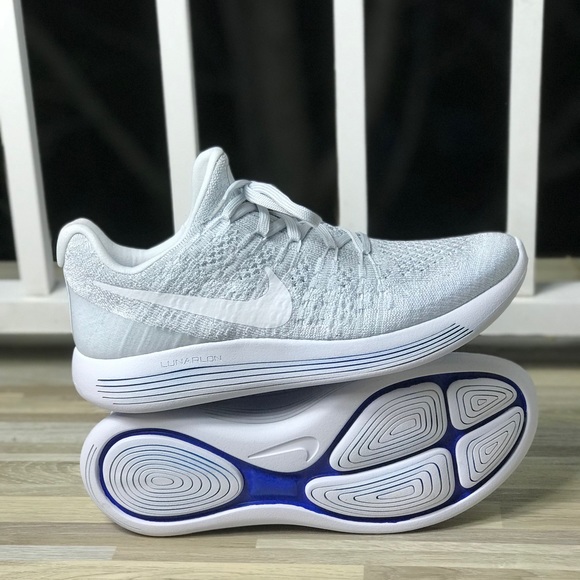 NWT Nike LunarEpic Low Flyknit 2 Pure Platinum W - Picture 7 of 7